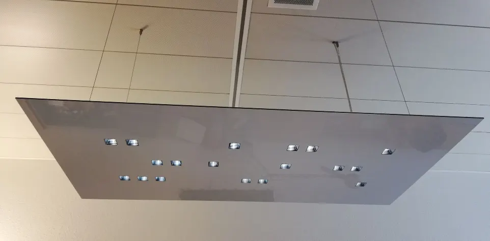 Pose d'un luminaires design à Founex